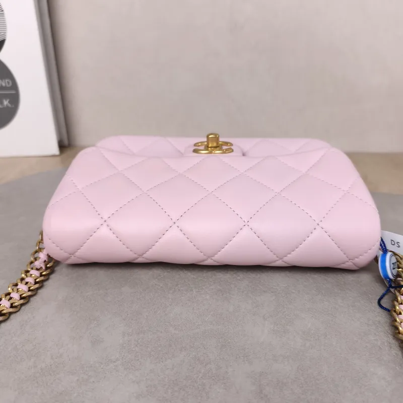 Chanel Crossbody Bag Woven Shoulder Strap Editioncf mini Pink Lambskin mini20 × 6 × 12 cm — detail view 1 of 14