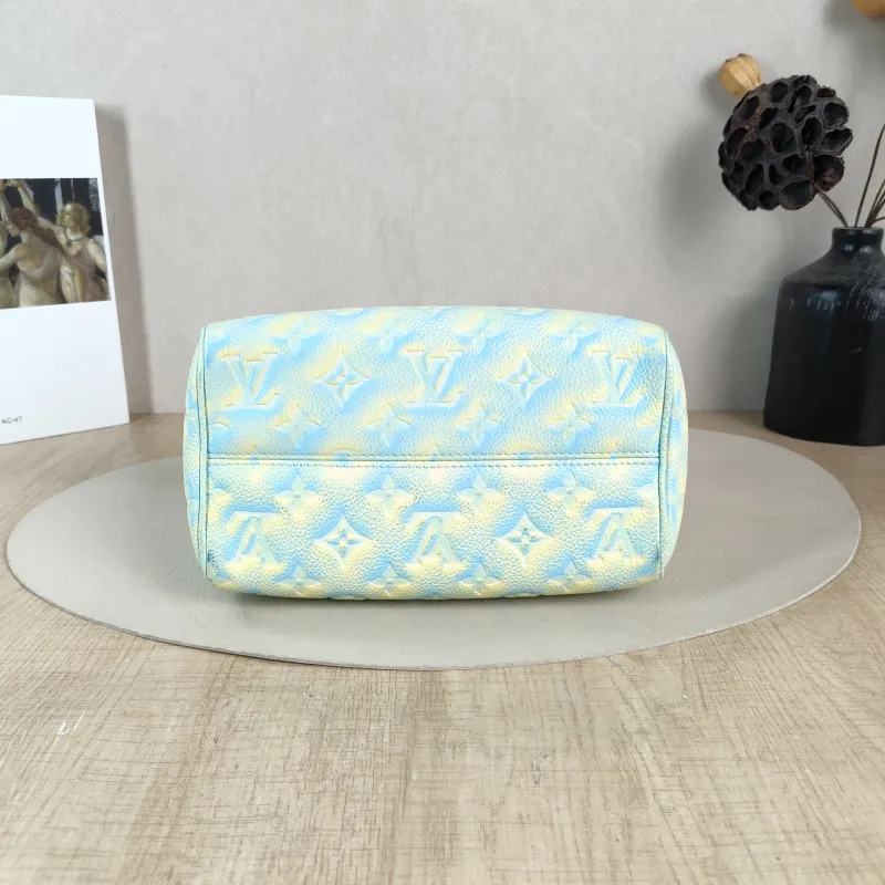 Louis Vuitton Crossbody Bag Speedy20 Collection Calfskin One Size 20.5 × 12 × 13.5 cm — cover view 5 of 6