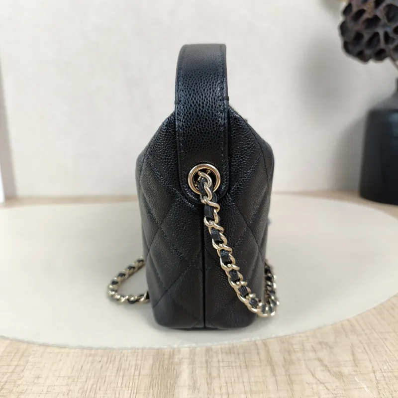 Chanel Crossbody Bag25c Vanity Case Bag Black Grained Calfskin One Size16 × 6 × 13 cm — detail view 8 of 12