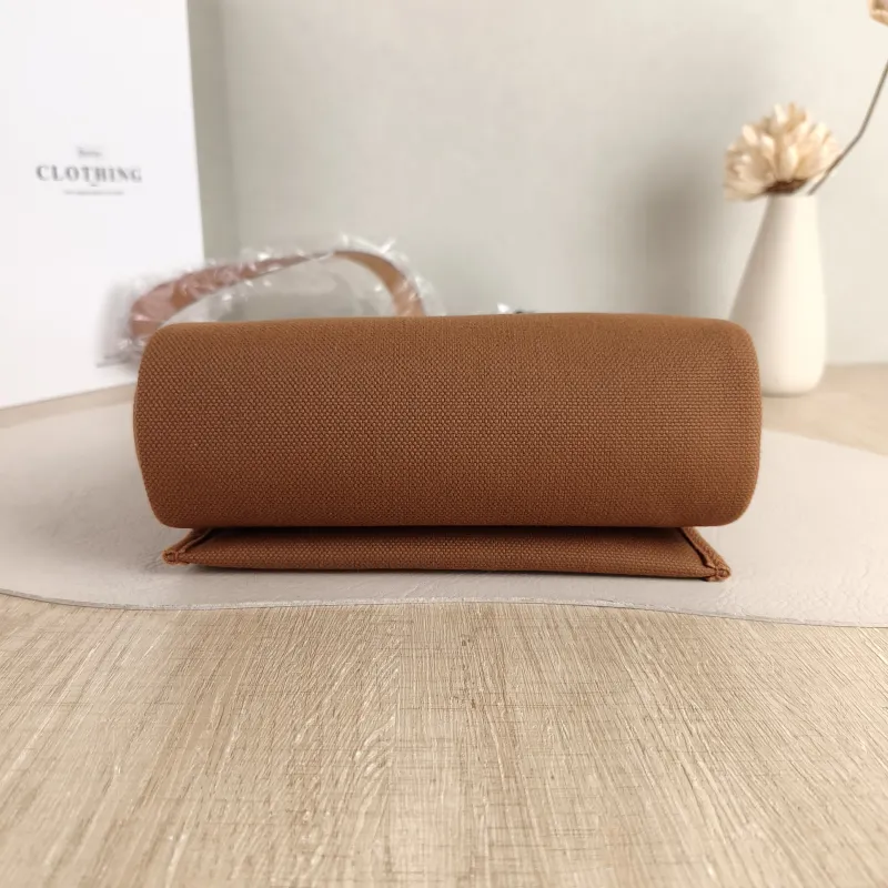 Hermès Crossbody Bag Herbag Zip 20 37 Brown Calfskin，Canvas Mini 20.5 × 7 × 16.5 cm G — cover view 2 of 6