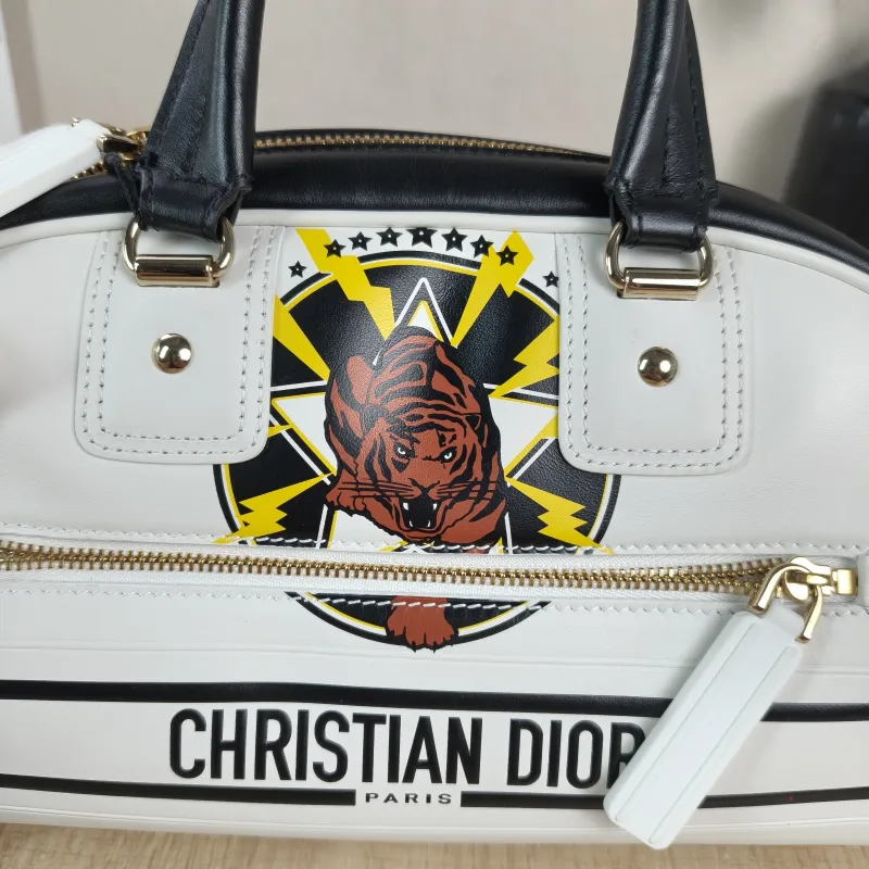 DIOR Top Handle Bag Vibe Bowling White Calfskin 25 × 11 × 15 cm — detail view 11 of 11