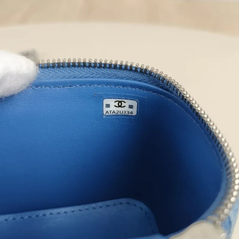 Chanel Crossbody Bag23p Edition Blue nano10 × 7 × 9 cm — detail view 3 of 12