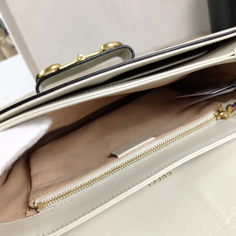 GUCCI Crossbody Bag Horsebit 1955 Horsebit Medium White PVC Medium25 × 8 × 18 cm — detail view 1 of 13