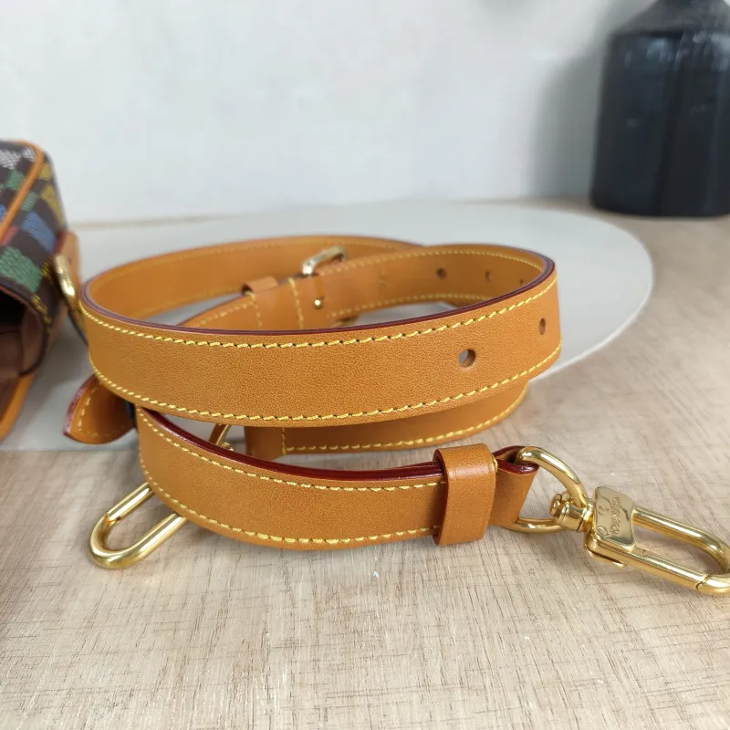 Louis Vuitton Crossbody Bag MONTSOURIS Messenger Bag Brown PVC Small 20 × 7 × 17 cm — detail view 12 of 12