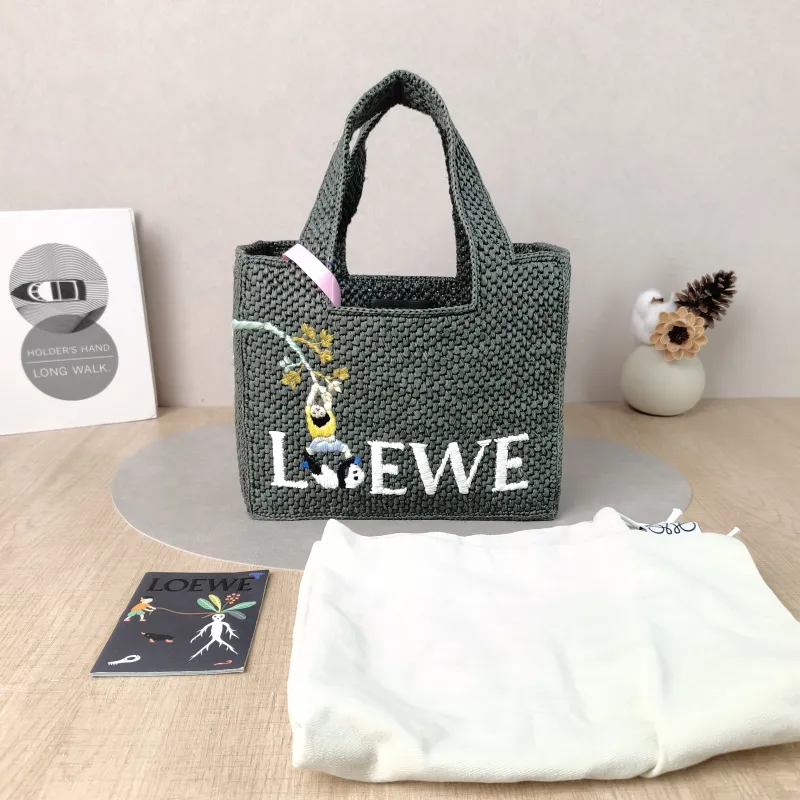 LOEWE Shoulder Bag Tote Bag Green Woven One Size 23 × 10 × 19 cm — cover view 4 of 6