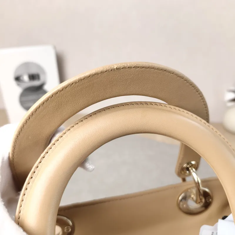 DIOR Top Handle Bag Lady Lady Dior Bag Lambskin Medium24 × 12 × 21 cm — detail view 9 of 16