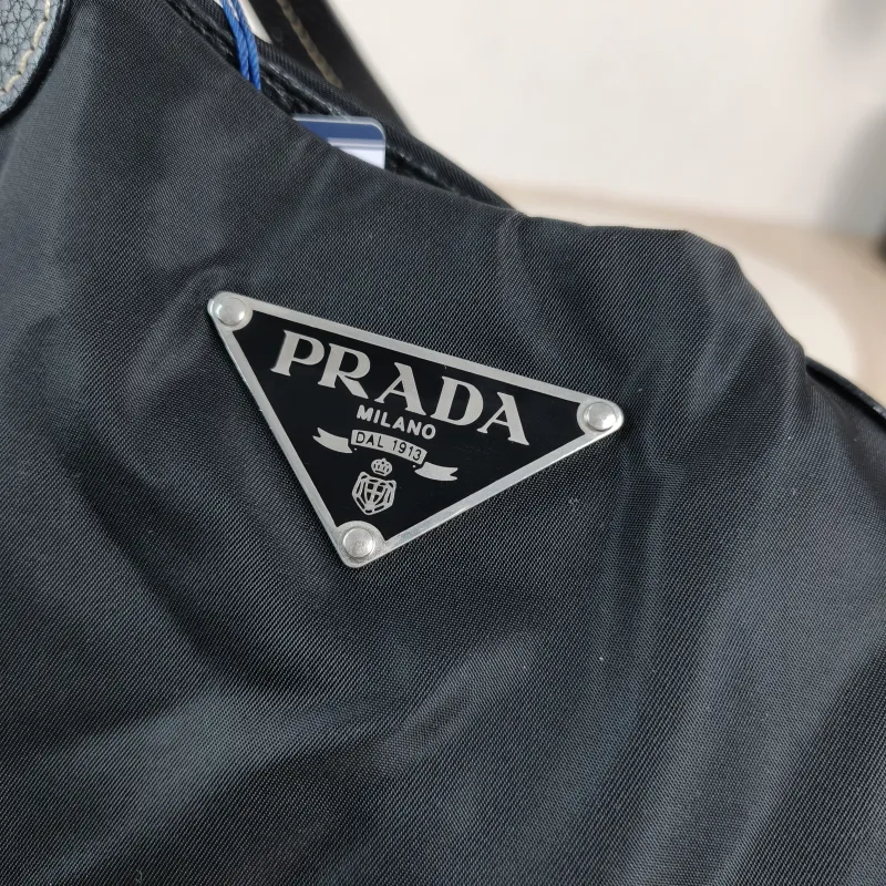 PRADA Top Handle Bag Nylon Black Nylon One Size 32 × 16 × 29 cm — detail view 4 of 10