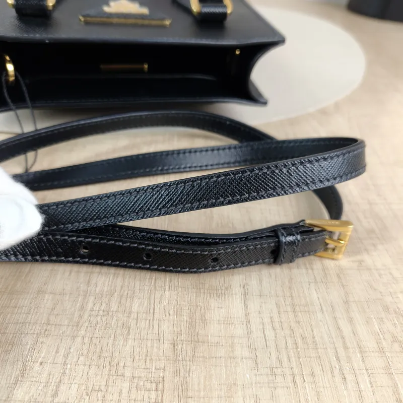 PRADA Top Handle Bag Saffiano Black Calfskin One Size 17 × 6 × 19 cm — detail view 4 of 12