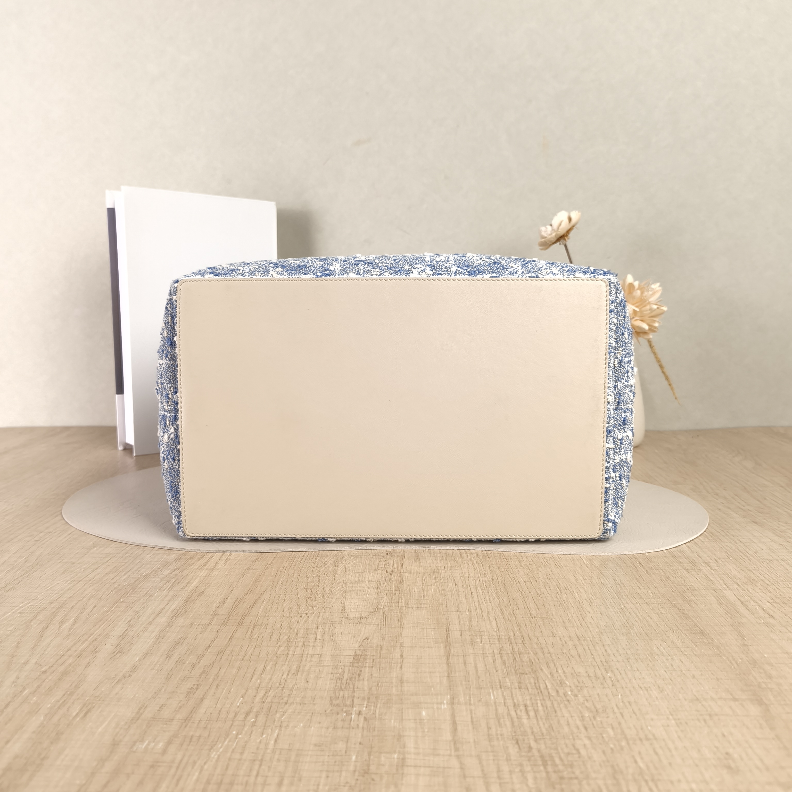 DIOR Top Handle Bag TOUJOURS Blue White Medium28.5 × 17 × 21.5 cm — cover view 3 of 4