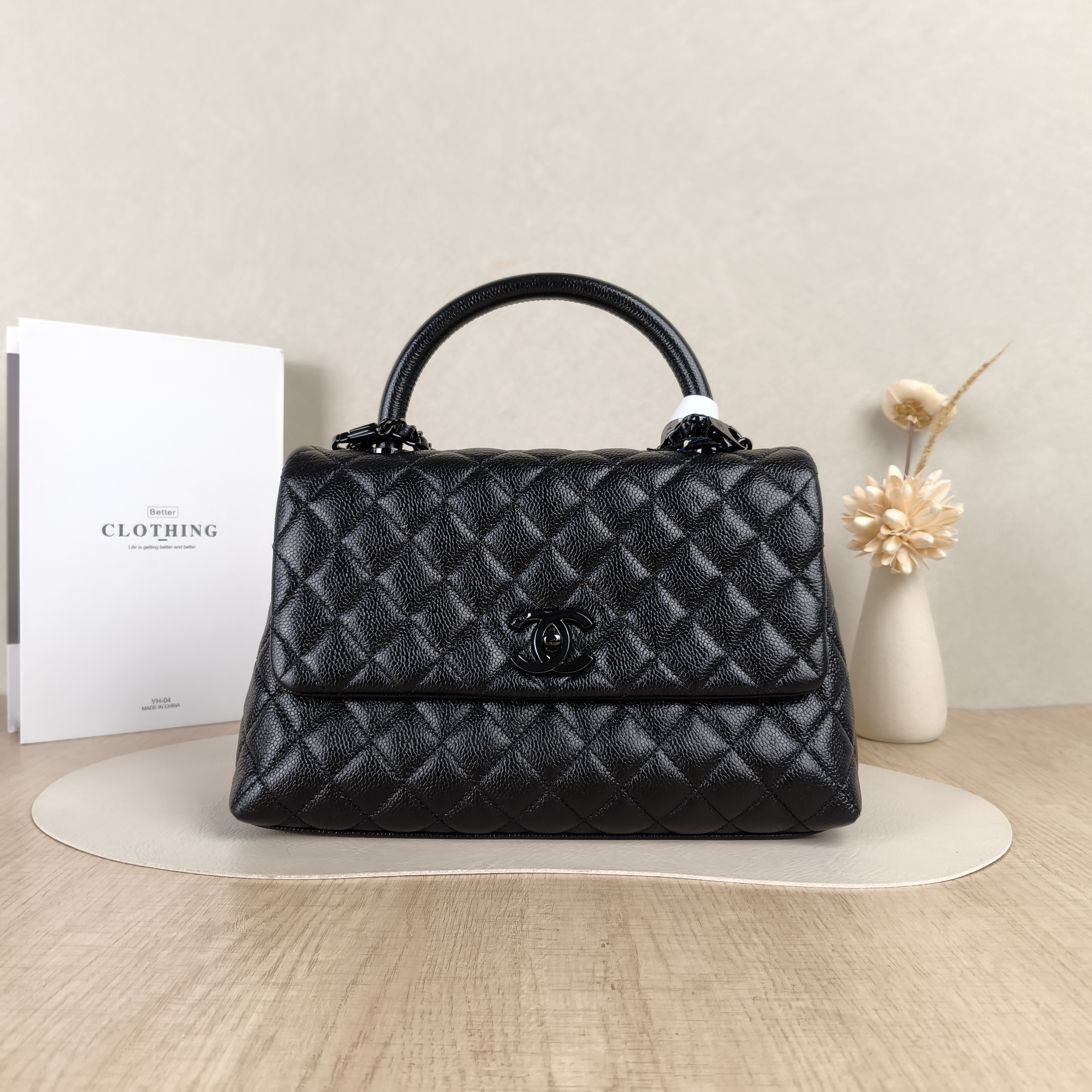 Chanel Top Handle Bag Coco Handle​Black Grained Calfskin Medium29 × 12 × 18 cm