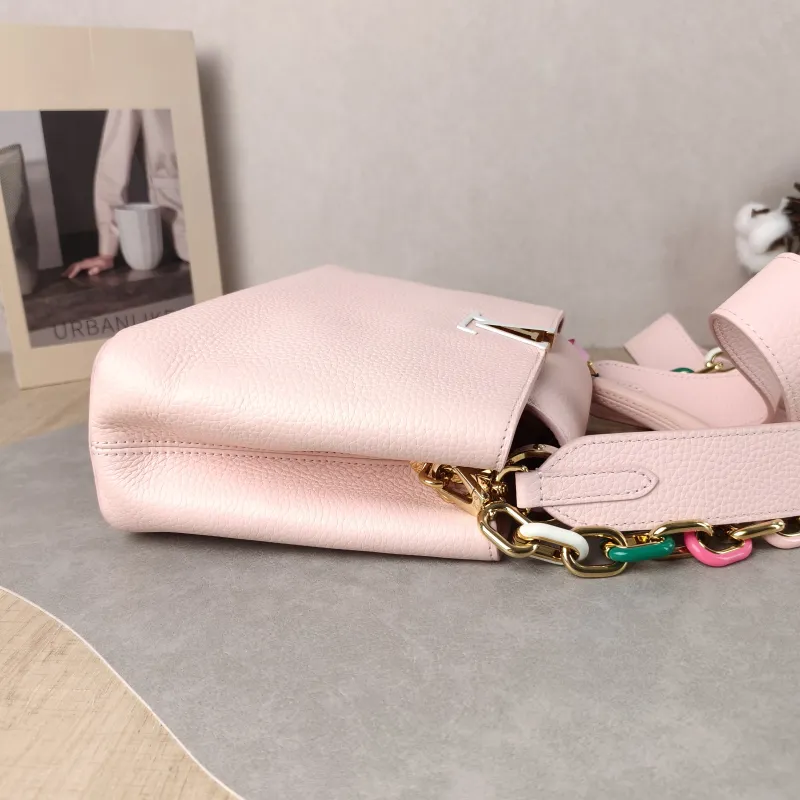 Louis Vuitton Top Handle Bag Capucines Pink Calfskin BB 27 × 9 × 17.5 cm — detail view 11 of 12