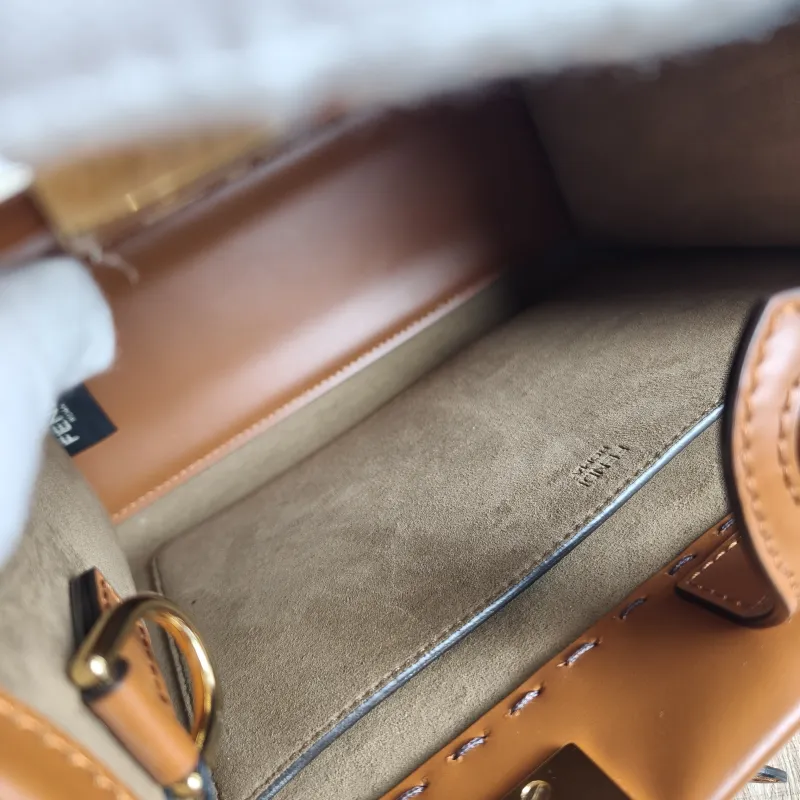 FENDI Crossbody Bag Sunshine Shopping Tote Caramel Calfskin Small 25.5 × 12 × 22.5 cm — detail view 7 of 12