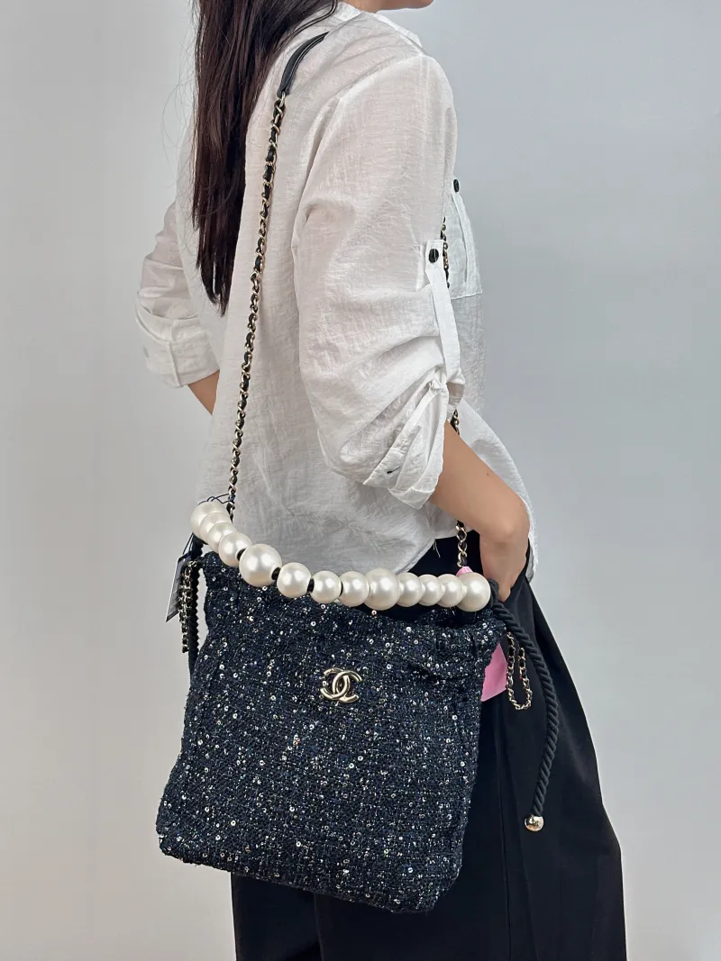 Chanel Shoulder Bag Pearl Bucket Bag Black One Size 25 × 8 × 27 cm 27 — on-model view 2 of 2