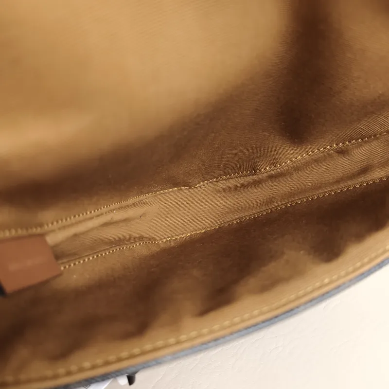 CELINE Crossbody Bag Triangle Monogram PVC One Size21 × 4 × 15 cm — detail view 3 of 7