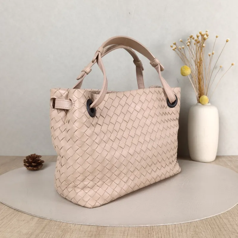 Bottega Veneta Top Handle Bag Woven Top Handle Bag Pink Lambskin One Size 24 × 11 × 20 cm — cover view 2 of 5