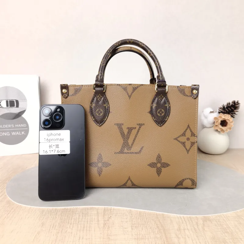Louis Vuitton Shoulder Bag Onthego Monogram PVC Small 25 × 11.5 × 19 cm — cover view 5 of 6