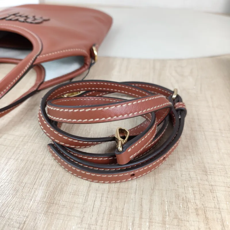 Miumiu Shoulder Bag IVY Tote Shopping Tote Calfskin Mini 20*24 — detail view 2 of 11