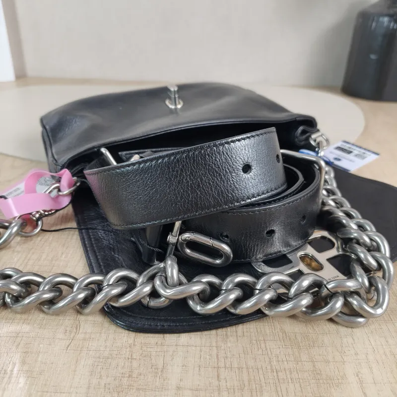 BALENCIAGA Crossbody Bag Crossbody Bag Calfskin One Size 23 × 3 × 14 cm — detail view 6 of 13