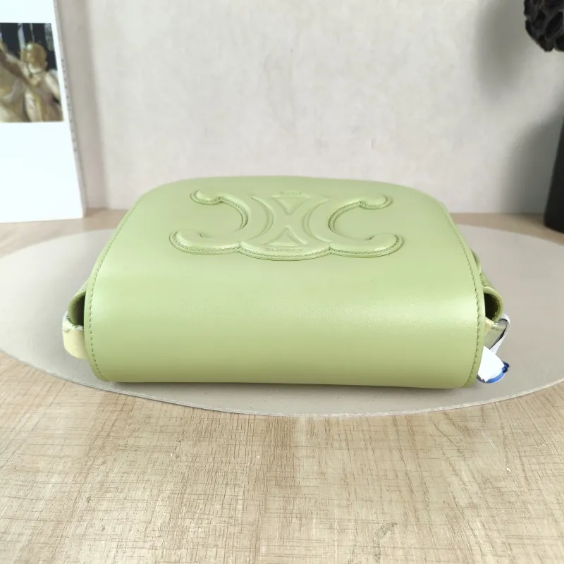 CELINE Crossbody Bag FOLCO TRIOMPHE Green Calfskin One Size 18.5 × 7 × 15 cm — detail view 7 of 12