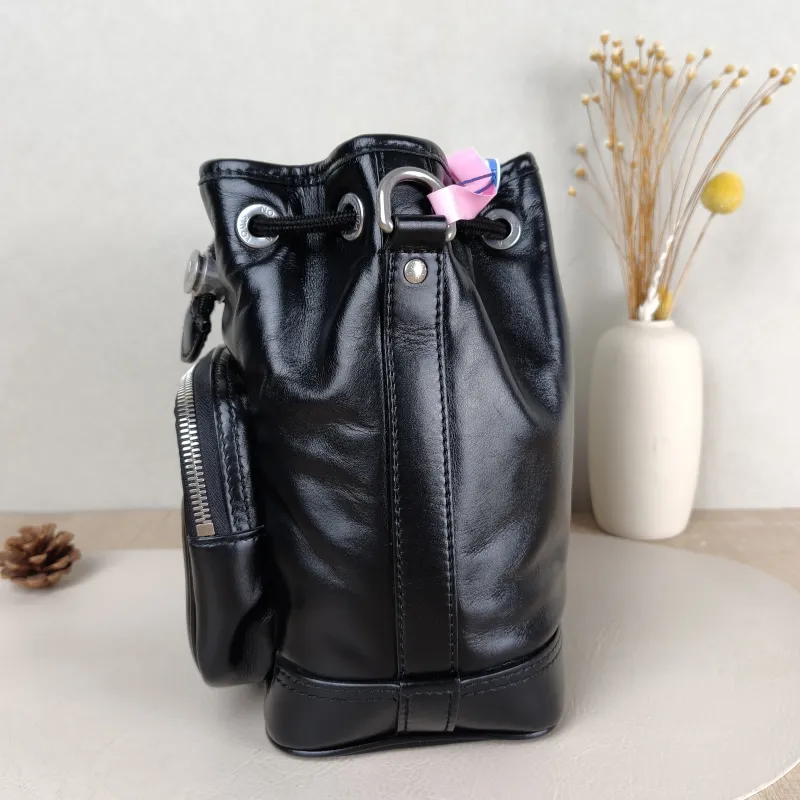 Louis Vuitton Shoulder Bag NOÉ CARGO Bucket Bag Black Calfskin Small 22 × 16 × 24 cm — detail view 11 of 14