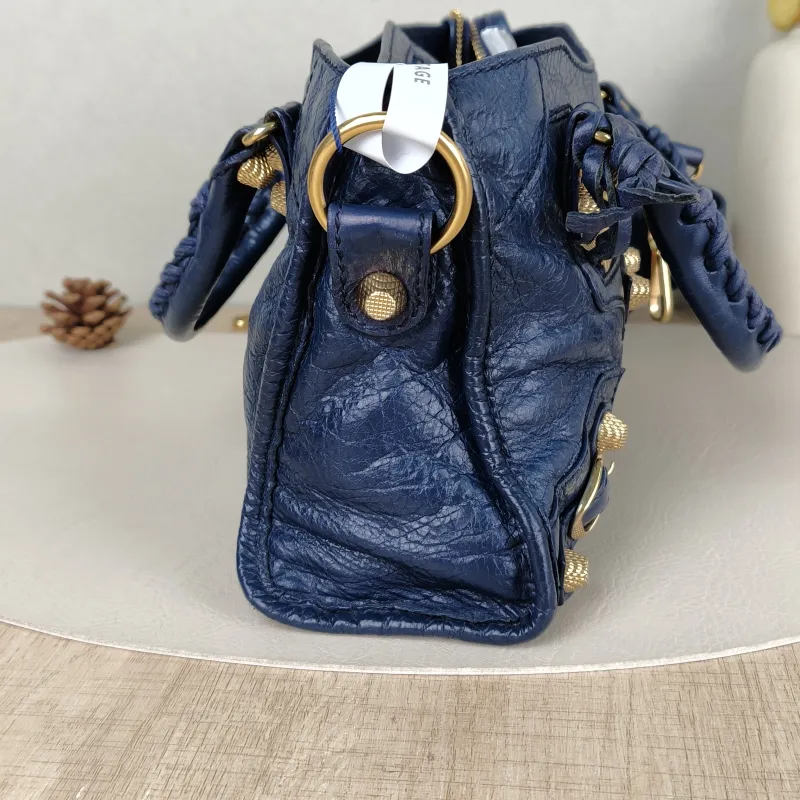 BALENCIAGA Crossbody Bag Classic City Blue Lambskin Mini 24 × 10 × 16 cm — detail view 3 of 11