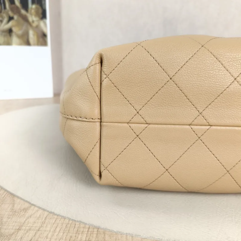 Chanel Crossbody Bag26c Taupe Calfskin One Size32 × 12 × 24 cm — detail view 1 of 10