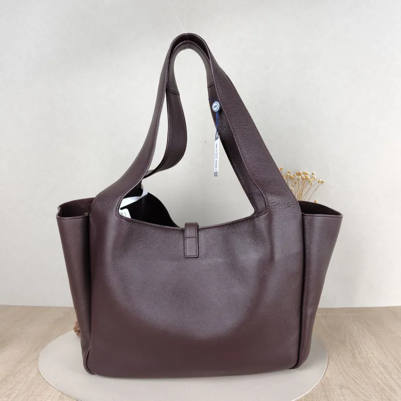 SAINT LAURENT Shoulder Bag LE 5 À 7 BEA Calfskin One Size 50 × 18 × 28 cm — cover view 4 of 5
