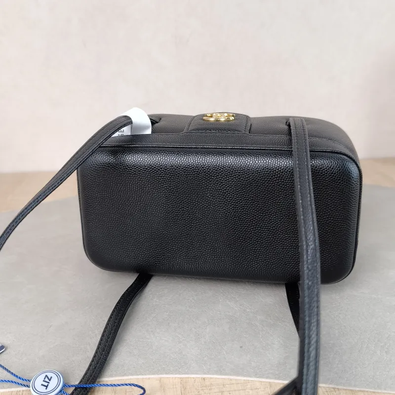 Chanel Shoulder Bag 26s preppy Shoulder Bag Black Grained Calfskin One Size 17 × 8 × 9.5 cm — detail view 1 of 10