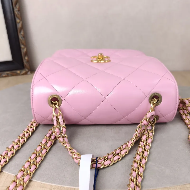 Chanel Backpack23p Pinkado Backpack Pink Calfskin One Size19 × 6 × 19 cm — detail view 18 of 18