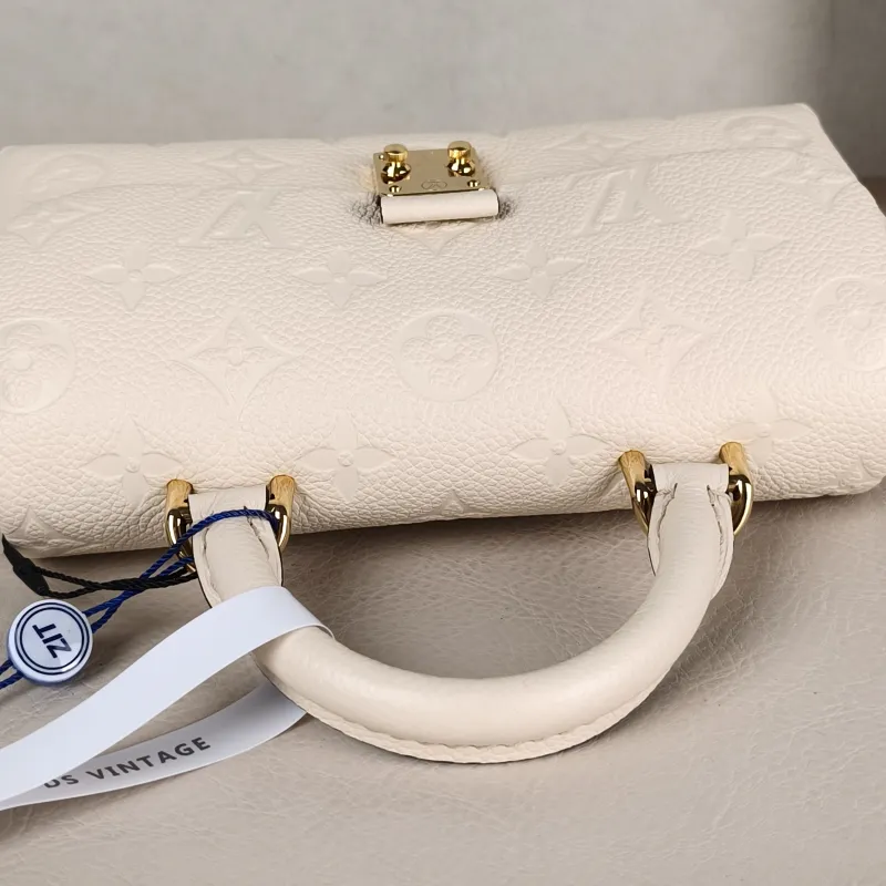 Louis Vuitton Crossbody Bag MADELEINE White Empreinte Embossed Calfskinnano21 × 6 × 12.5 cm — detail view 5 of 11