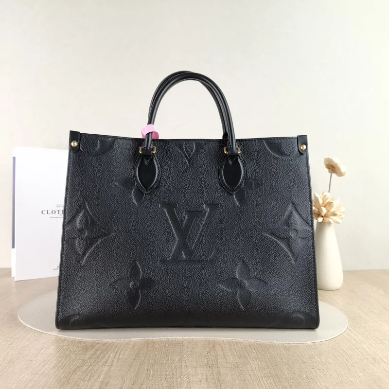 Louis Vuitton Shoulder Bag Onthego Medium Black Monogram Empreinte Embossed Calfskin Medium 35 × 14 × 27 cm — cover view 4 of 4