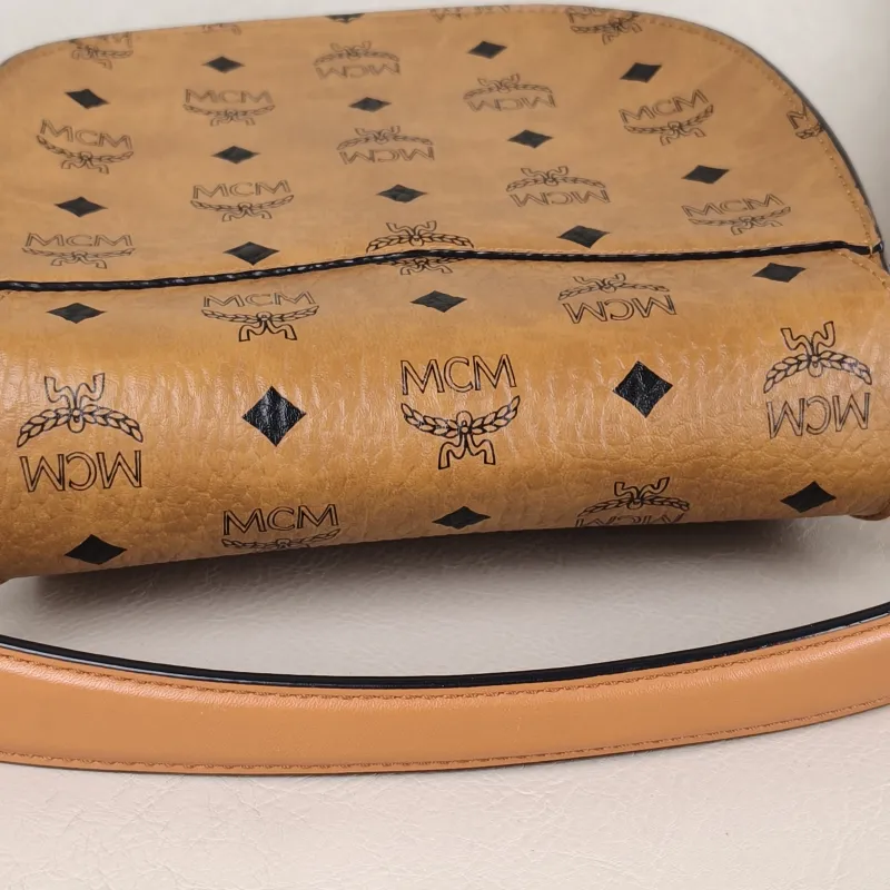 MCM Crossbody Bag Top Handle Crossbody Bag One Size 20.5 × 8.5 × 18 cm — detail view 7 of 12
