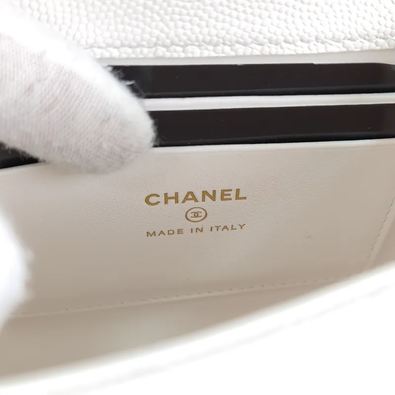 Chanel Crossbody Bag kelly White Gold Grained Calfskin nano 15 × 5 × 11 cm — detail view 1 of 13