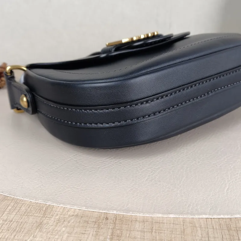 DIOR Crossbody Bag D-Fence Black Calfskin Medium 22.5 × 5 × 17.5 cm — detail view 10 of 12