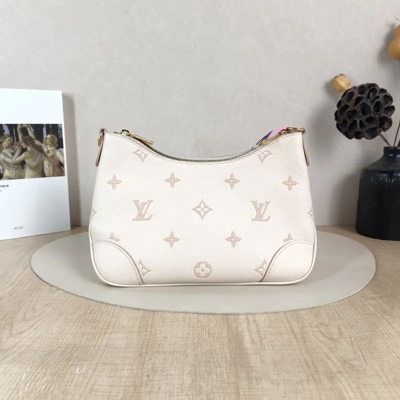 Louis Vuitton Crossbody Bag Boulogne Beige Monogram Empreinte Embossed Calfskin Small 26 × 9.5 × 16 cm