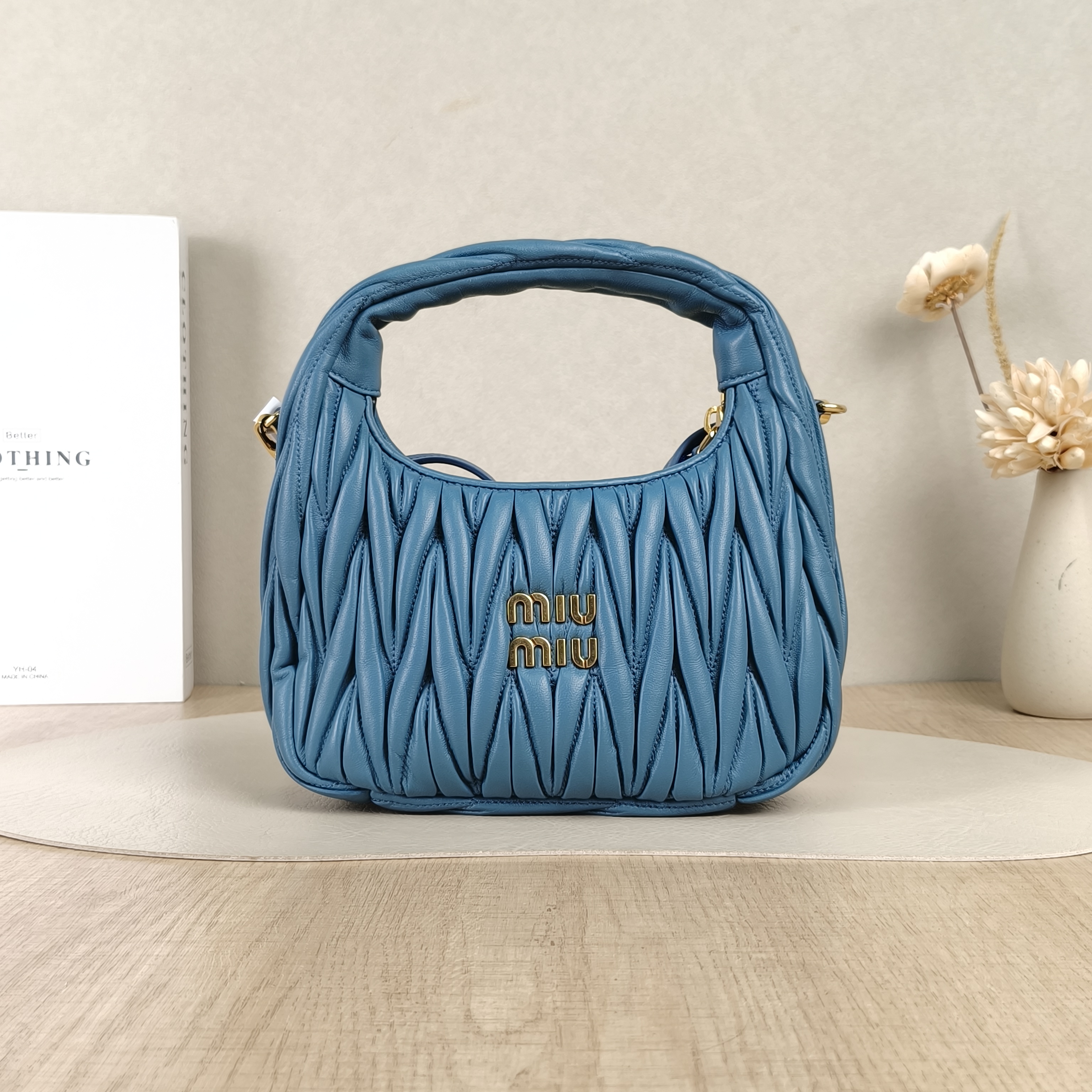 Miumiu Shoulder Bag Wander Matelassé Hobo Blue Lambskin Small20 × 6 × 17 cm