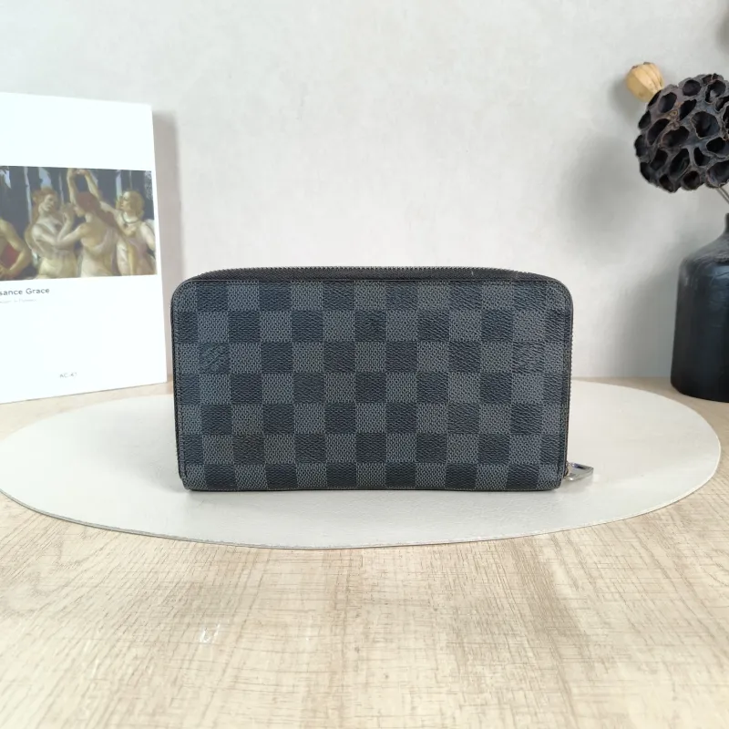 Louis Vuitton Wallet Edition Wallet PVC One Size20.5 × 2 × 12 cm — cover view 5 of 5