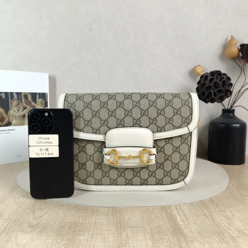 GUCCI Crossbody Bag Horsebit 1955 Horsebit Medium White PVC Medium25 × 8 × 18 cm — cover view 4 of 6