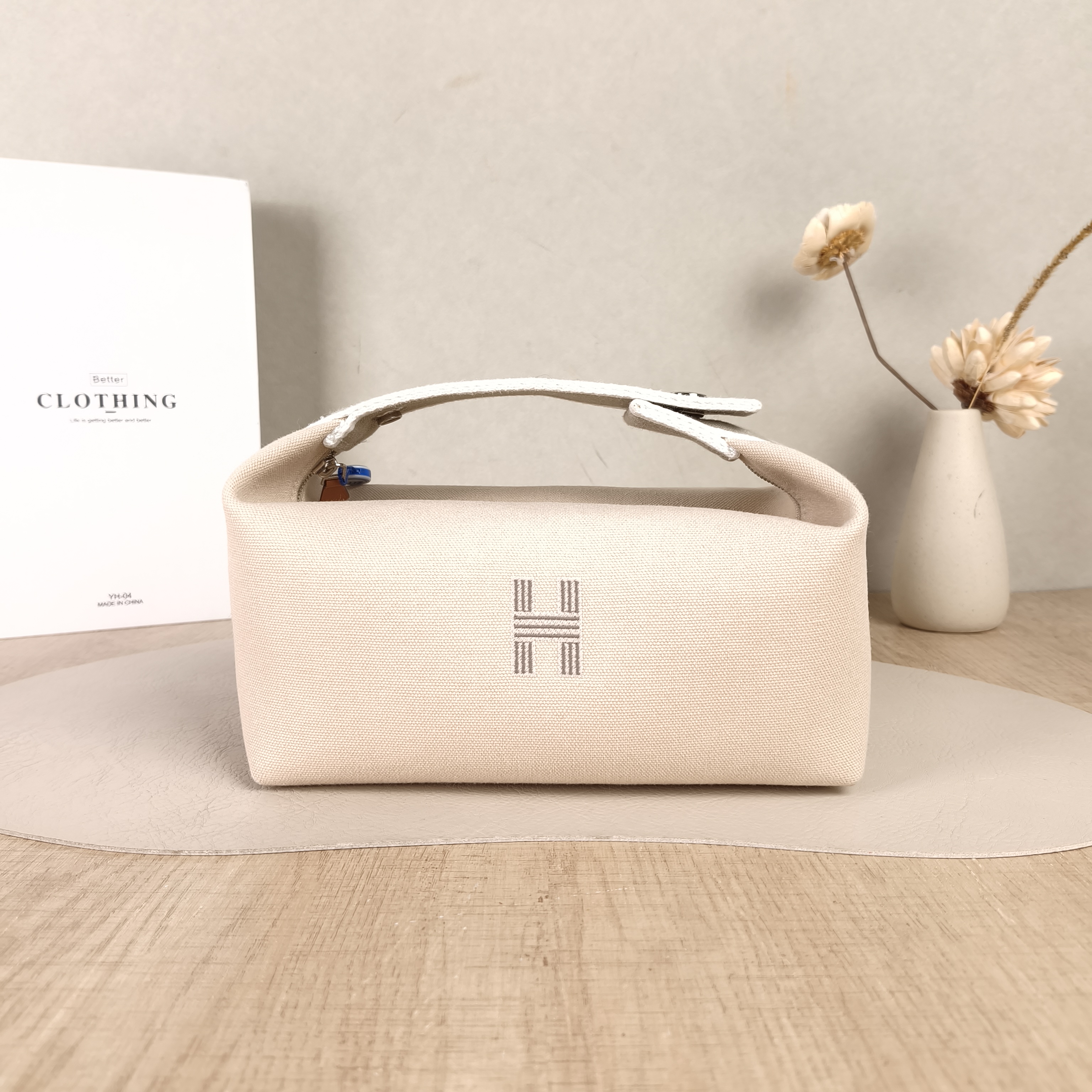 Hermès Top Handle Bagbride-a-brac White Canvas Small21 × 12 × 17 cm