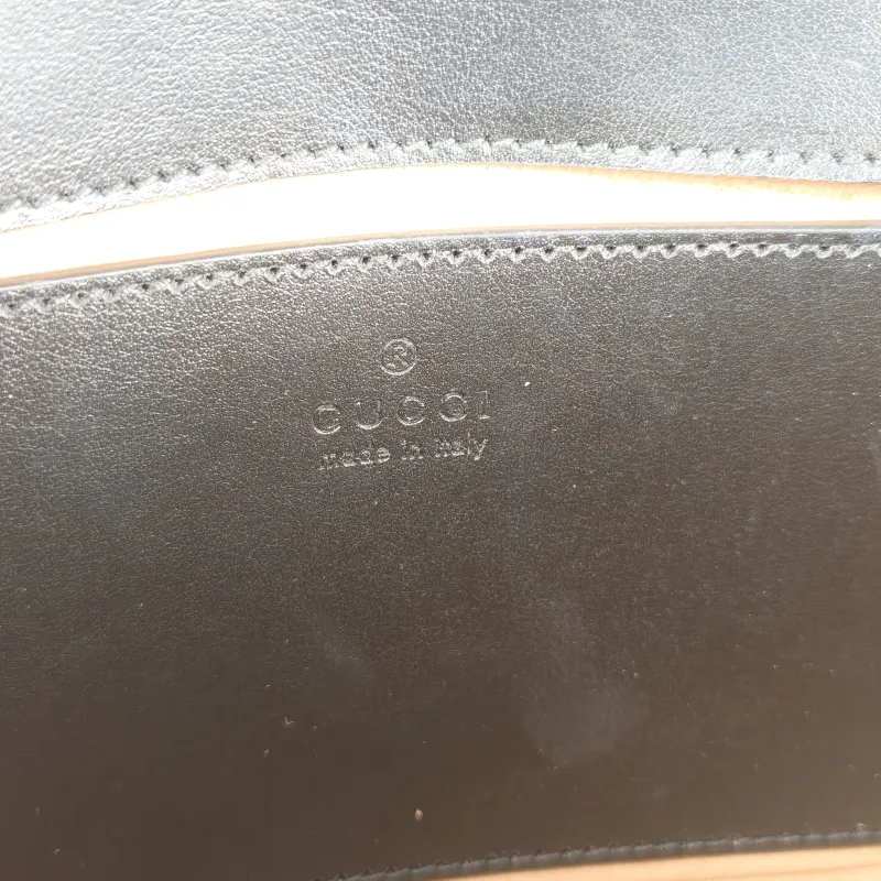 GUCCI Crossbody Bag GG Marmont Small Marmont 22Black CC alfskin Small22 × 6 × 13 cm — detail view 11 of 12