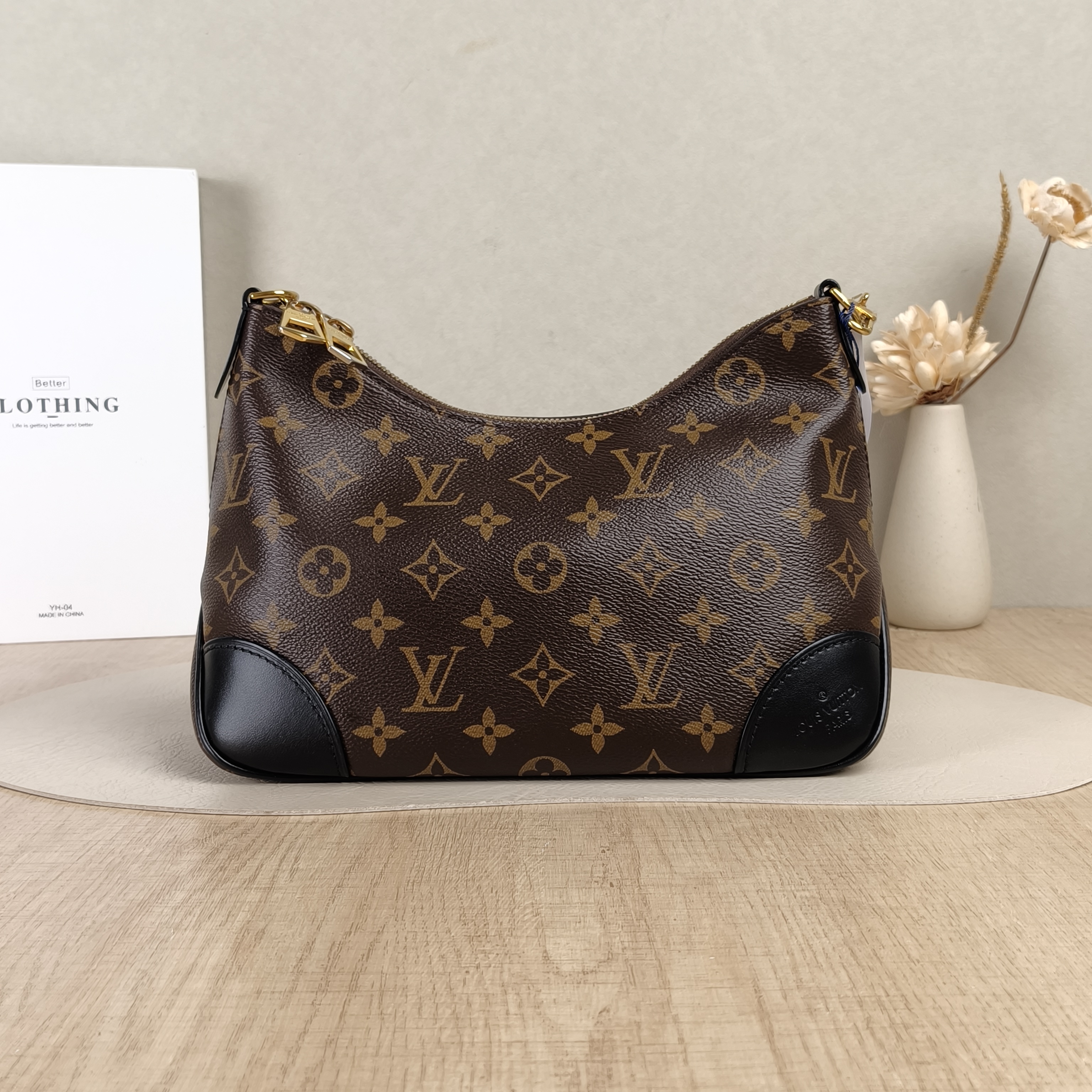 Louis Vuitton Crossbody Bag Boulogne PVC Small26 × 9.5 × 16 cm — cover view 2 of 5
