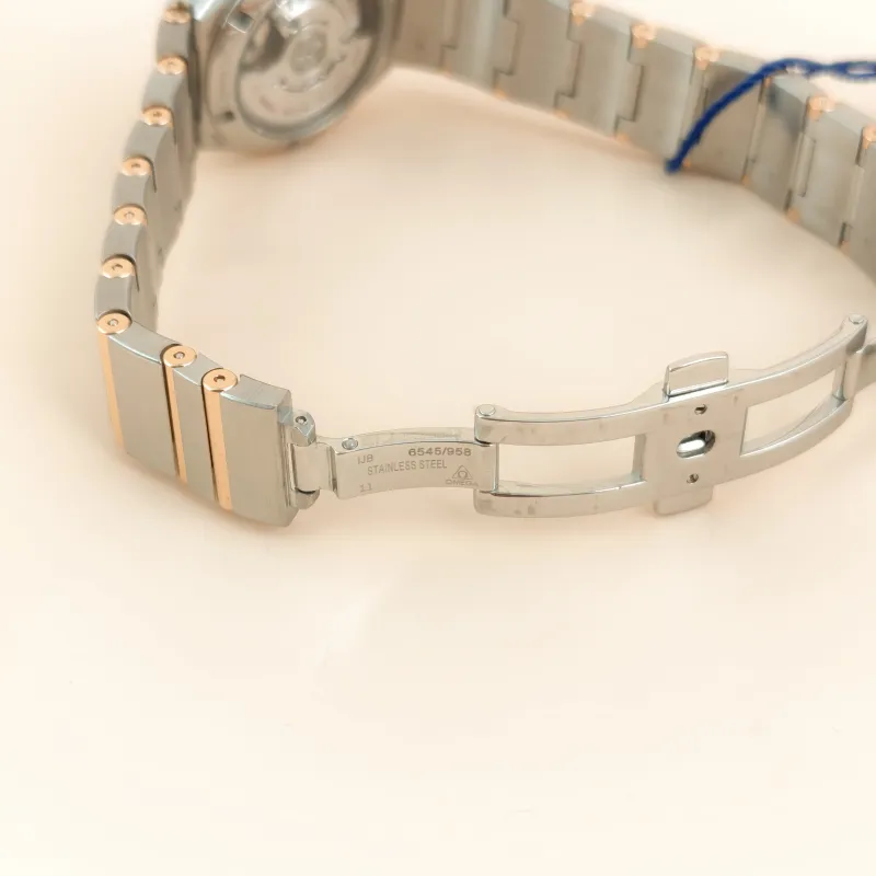 OMEGA Watch Collection Watch One Size27 — cover view 6 of 8