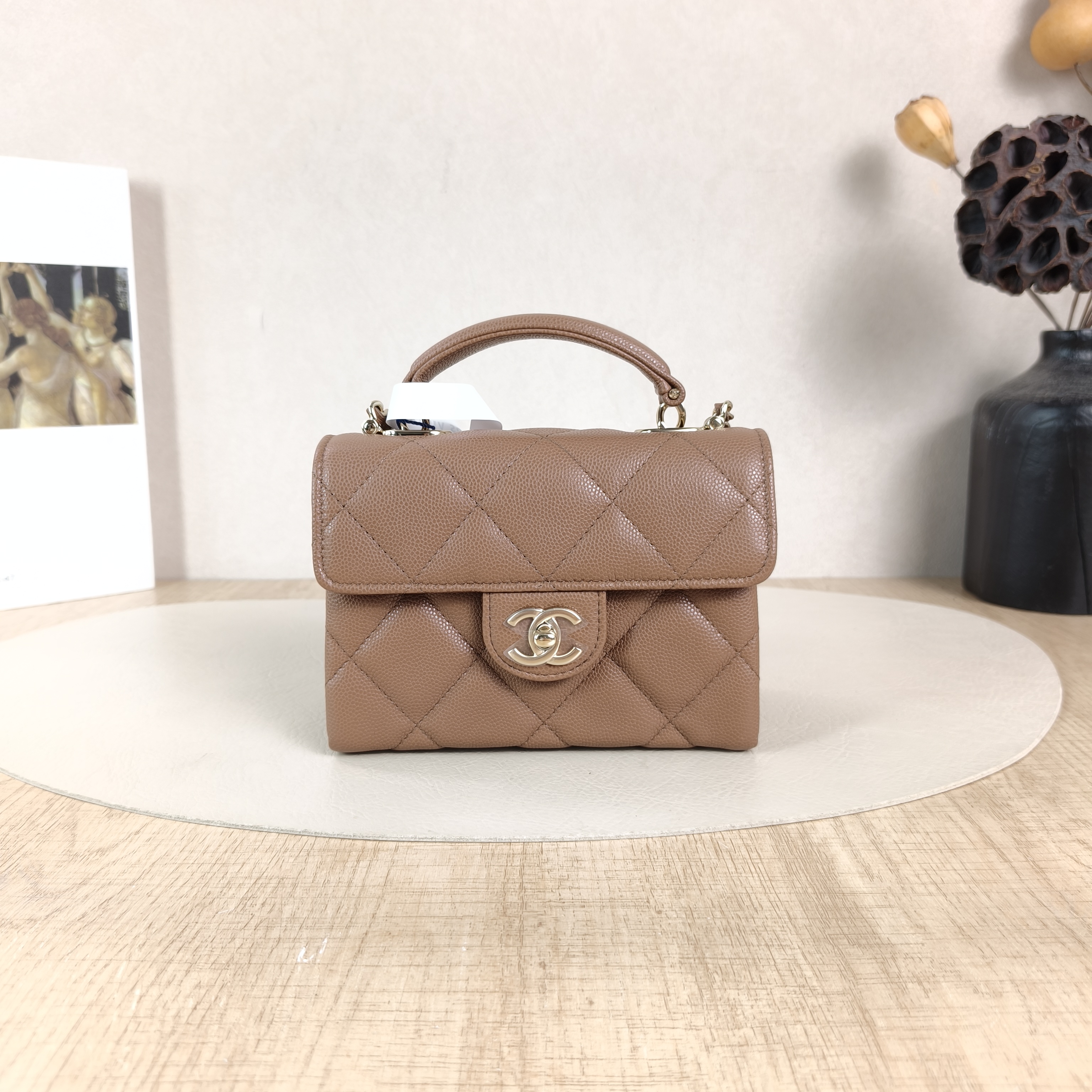 Chanel Crossbody Bag Box Calfskin One Size15 × 7 × 11 cm