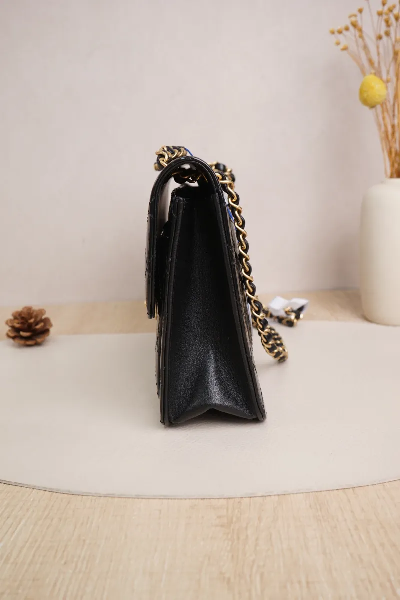 Chanel 25b Shoulder Crossbody Bag Black Patent Leather Microchip Edition · Dust Bag · 25 × 6 × 17 cm — detail view 17 of 20