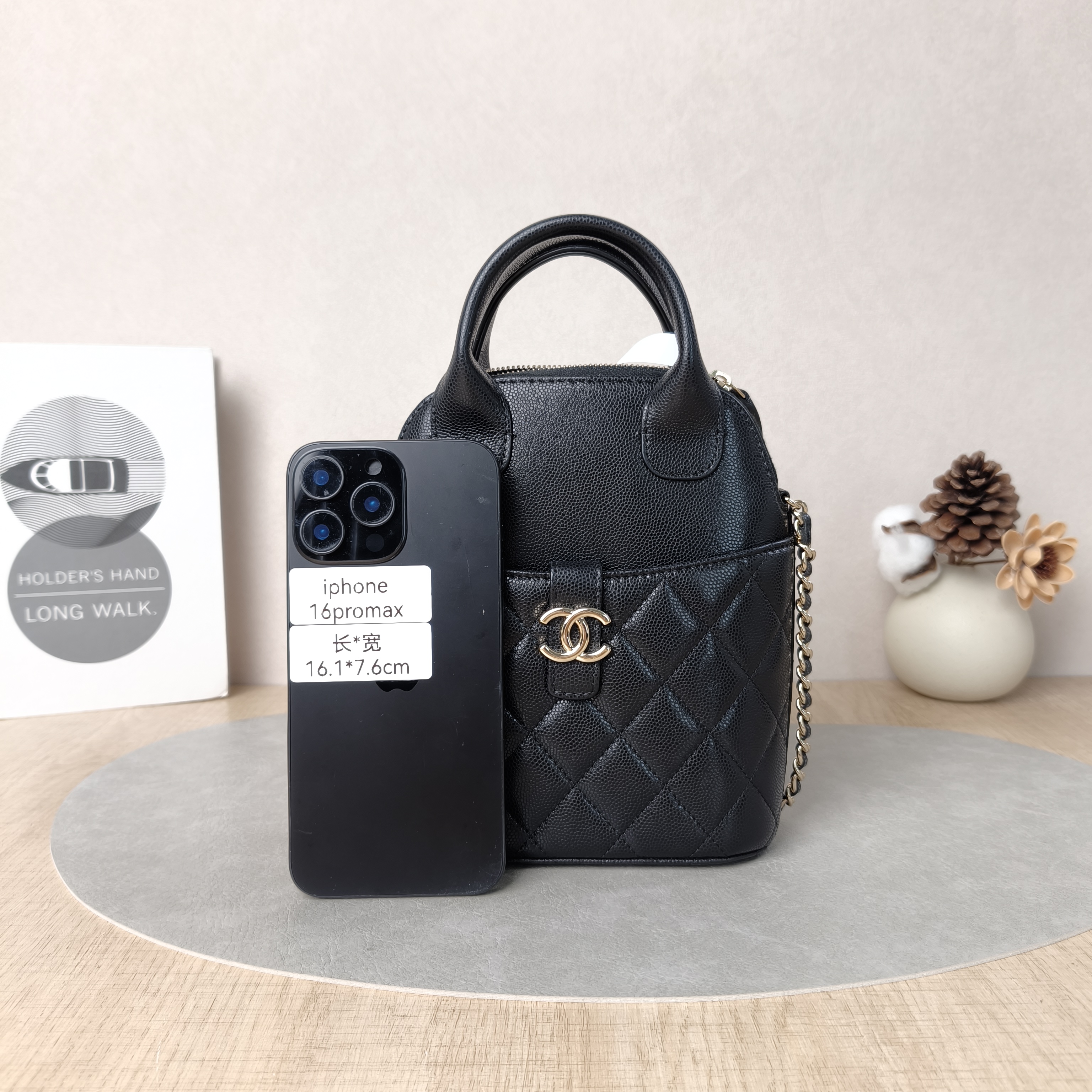 Chanel Top Handle Bag25a Edition Top Handle Bag Black Grained Calfskin One Size15.5 × 6.5 × 8.5 cm — cover view 4 of 5
