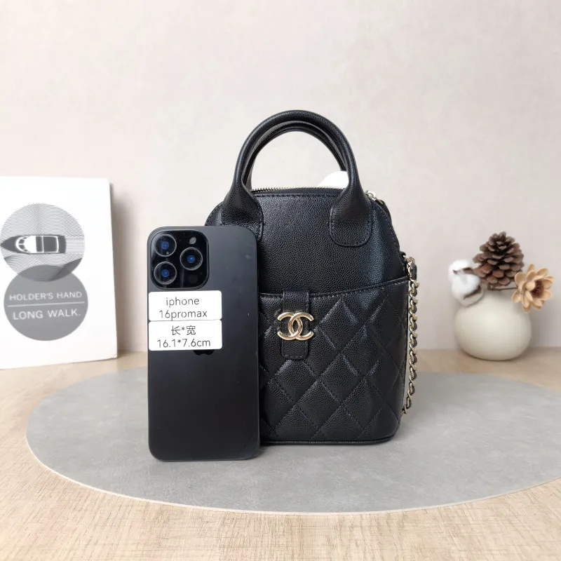 Chanel Top Handle Bag25a Edition Top Handle Bag Black Grained Calfskin One Size15.5 × 6.5 × 8.5 cm — cover view 4 of 5