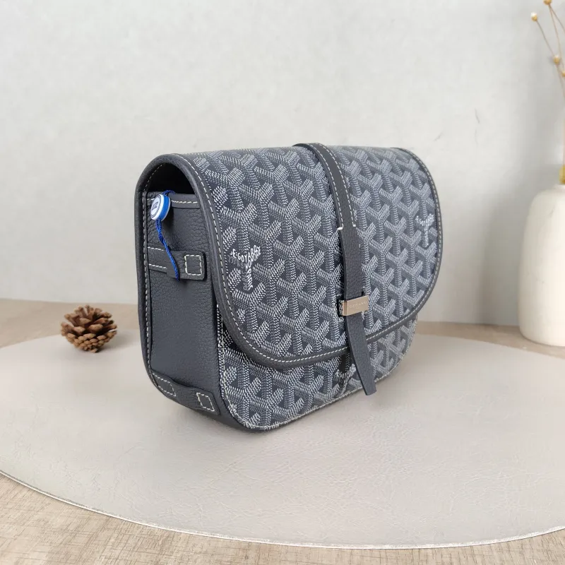 GOYARD Crossbody Bag BELVEDERE Messenger Bag Grey PVC Small 22 × 7 × 16 cm — cover view 2 of 5