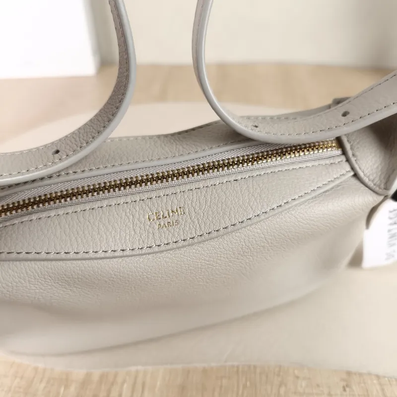 CELINE Shoulder Bag Romy Hobo Shoulder Bag White Calfskin Mini 19 × 5 × 14 cm — detail view 8 of 10