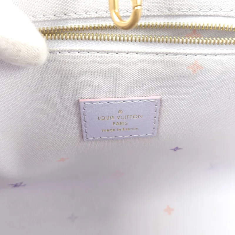 Louis Vuitton Shoulder Bag Onthego PVC Small 25 × 11.5 × 19 cm — detail view 6 of 12