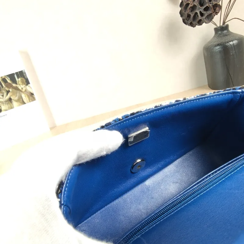 Chanel Crossbody Bag Classic Flap Large Mini CF Mini Blue mini 20 × 6 × 12 cm — detail view 8 of 13
